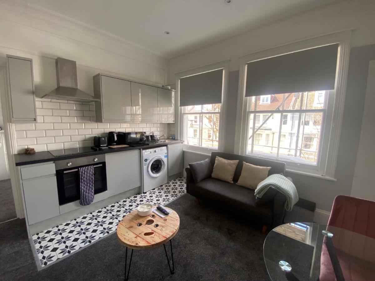 Hove Seaside Getaway Apartments Dış mekan fotoğraf