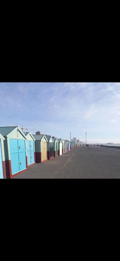 Hove Seaside Getaway Apartments Oda fotoğraf
